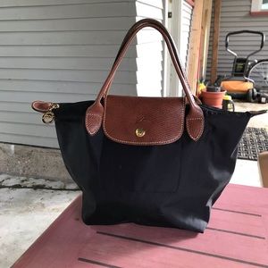 Longchamp Small Black Purse EUC
